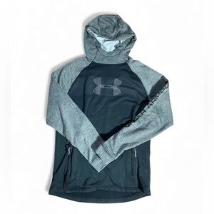 Under armour fitted coldgear hoodie